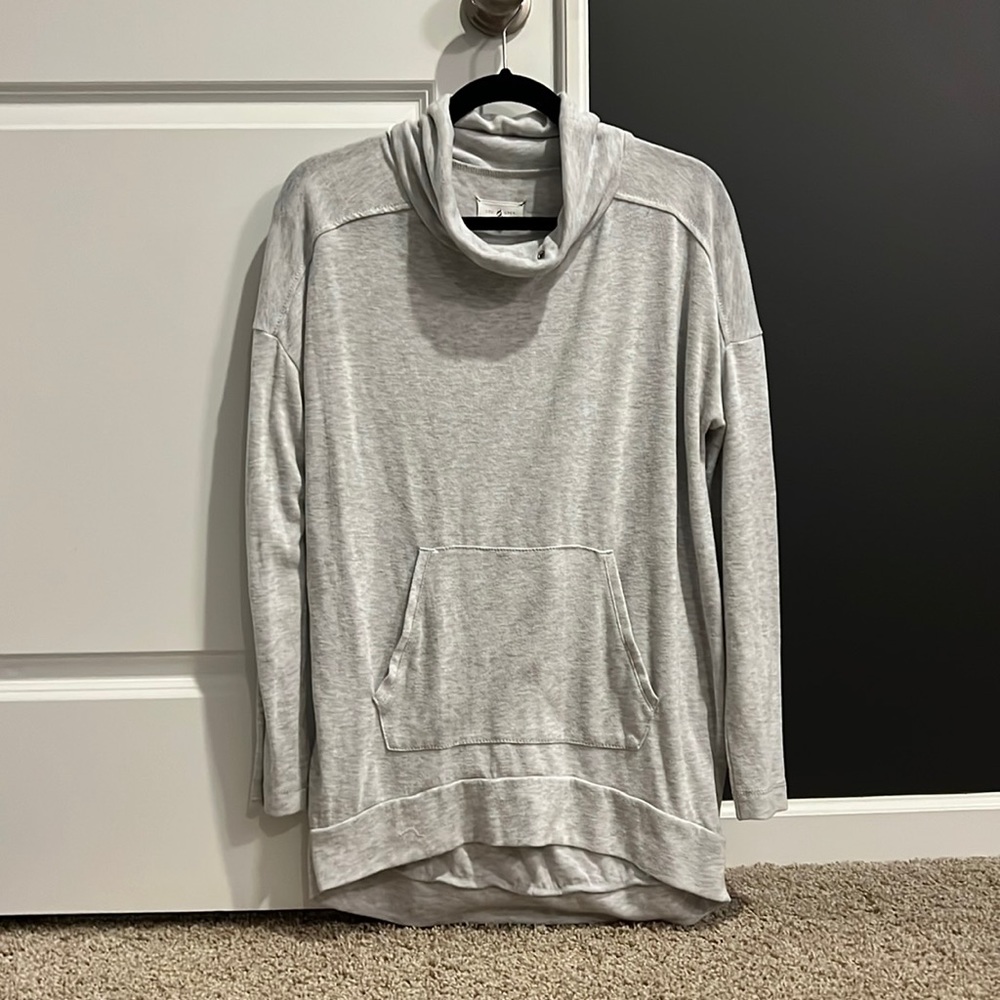 Lou & Grey Grey Cowl Neck Sweatshirt, size Small, Good Condition.